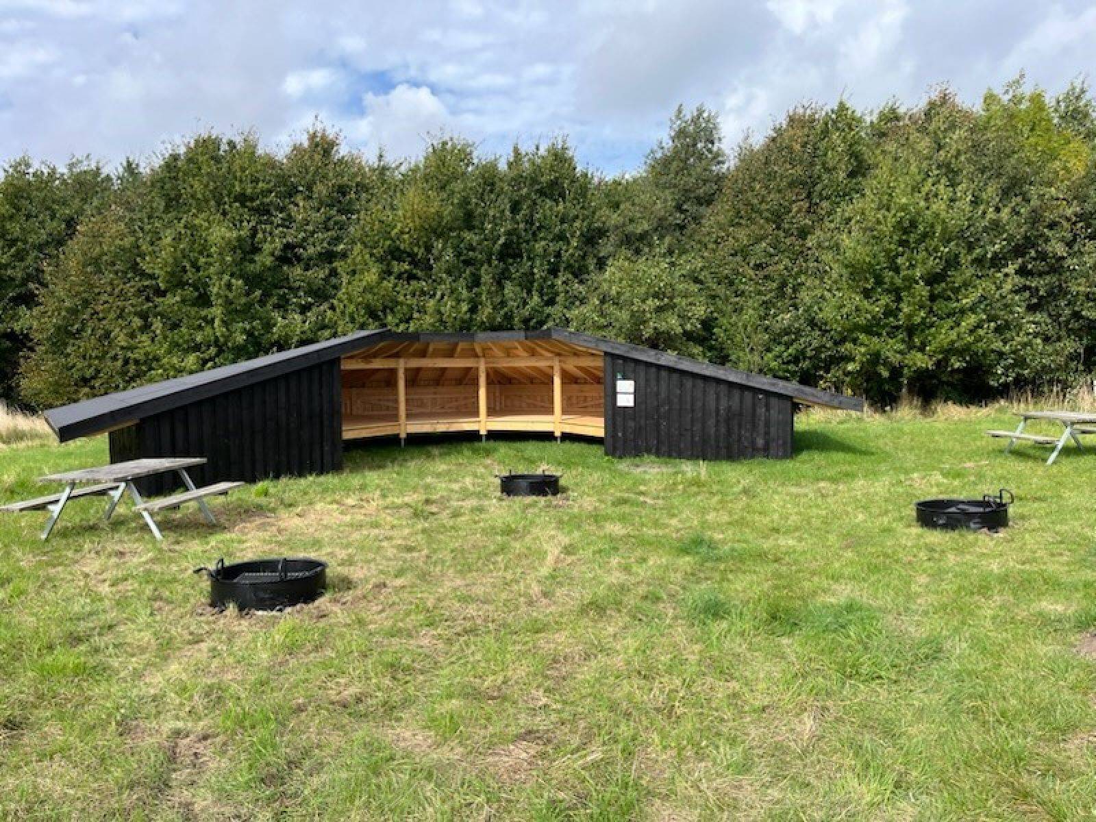 Billede af shelter Hegnede rundshelter