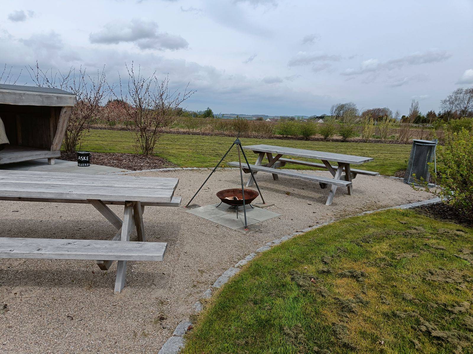 Billede af shelter Shelters på Kirkelunden ved Veggerby Kirke – billede 2