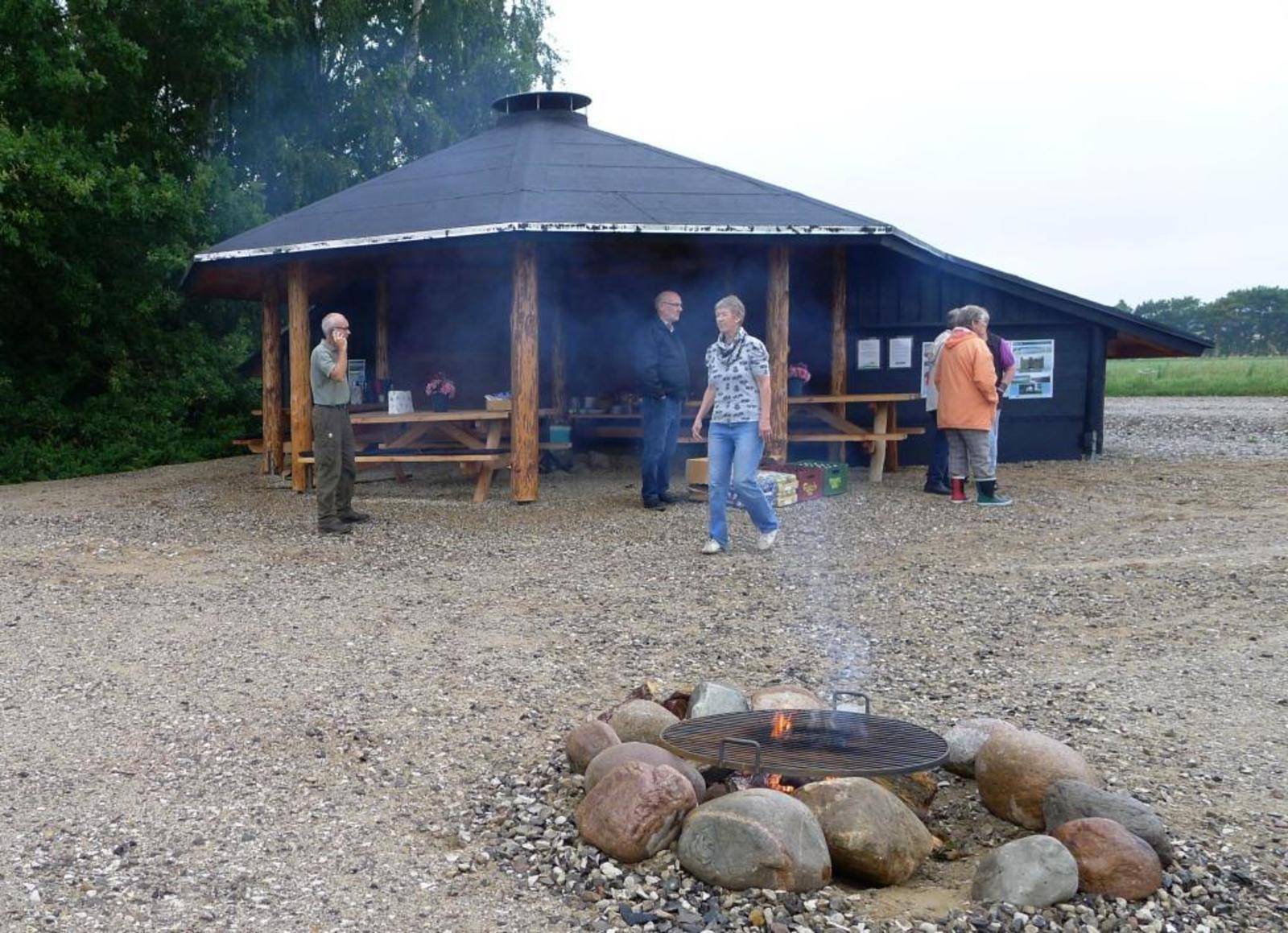 Billede af shelter Lejrplads Årslev (Alling Å) - Shelter nr. 1 (Bookbar)
