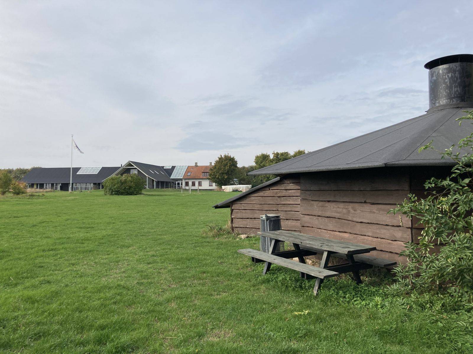 Billede af shelter Shelter & Naturlejrplads på Strynø - Øhavets Smakkecenter