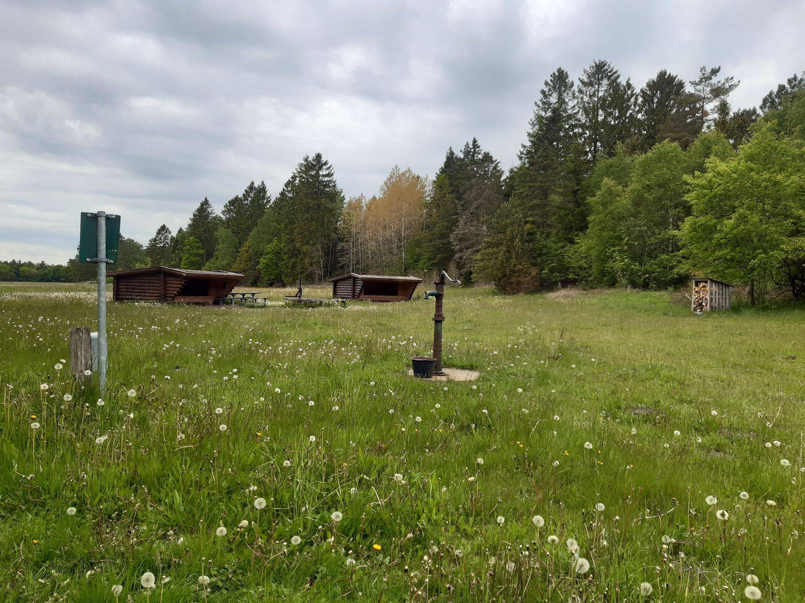 Billede af shelter Primitiv overnatningsplads ved Skeldalen