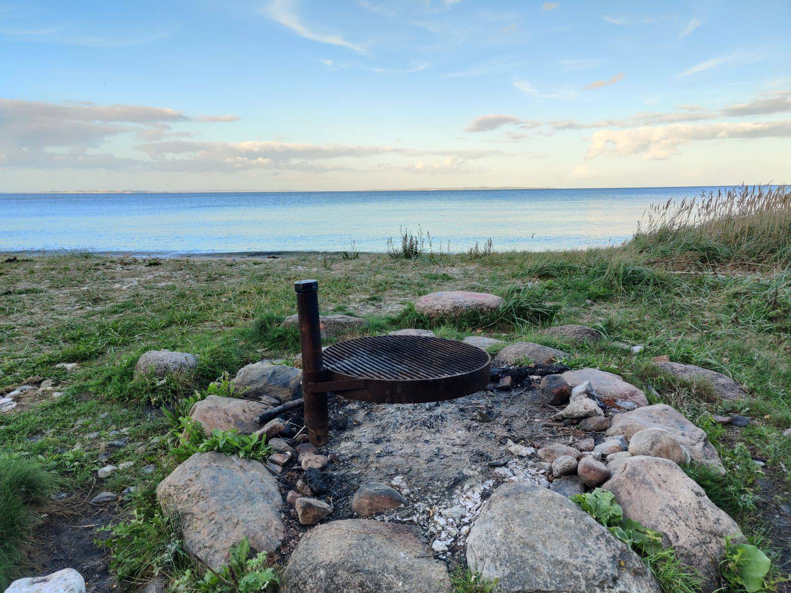 Billede af shelter Bål- og hængekøjeplads på Mariendal Strand
