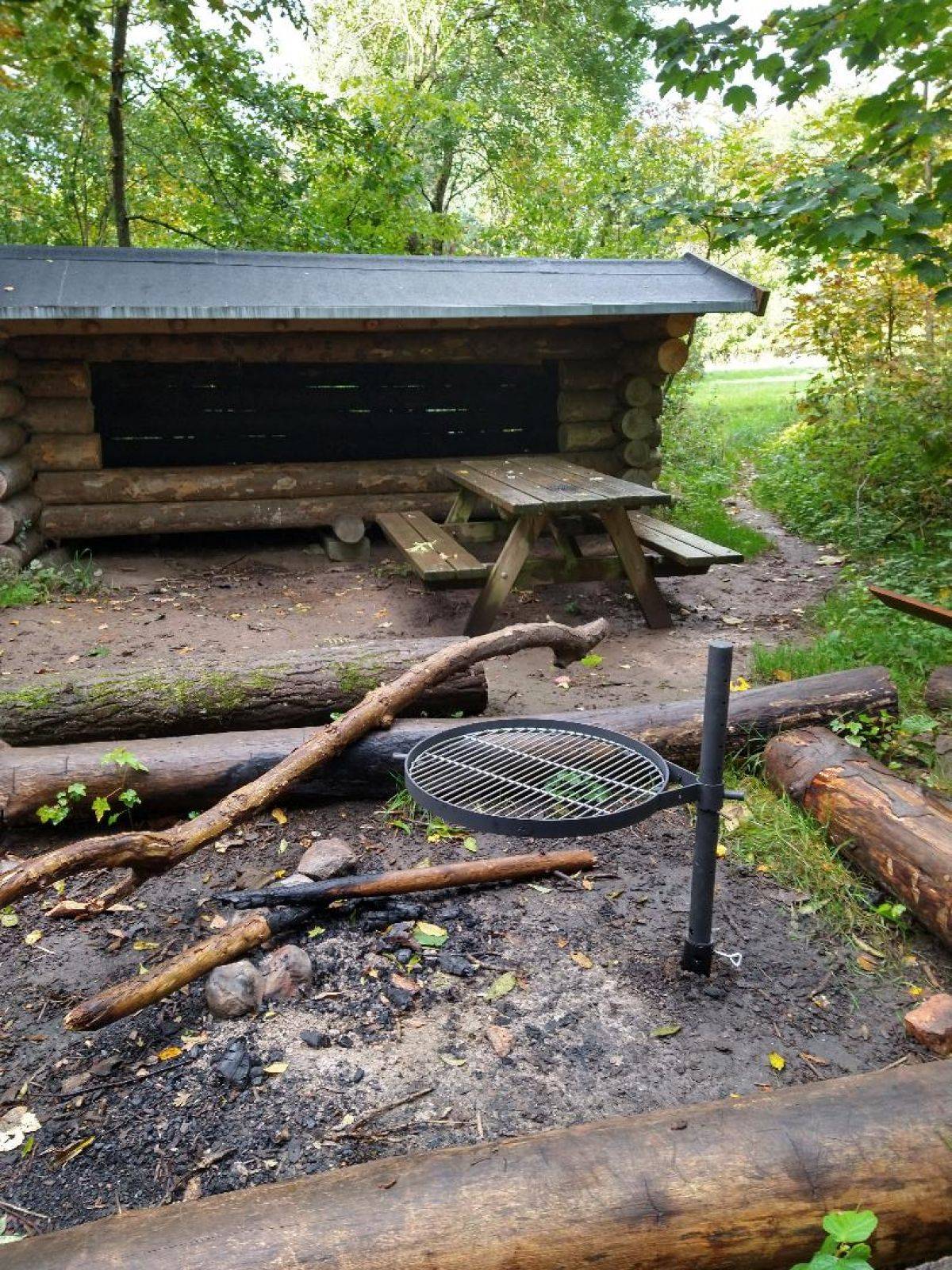 Billede af shelter Den "gamle" shelter ved Ravnsøhytten