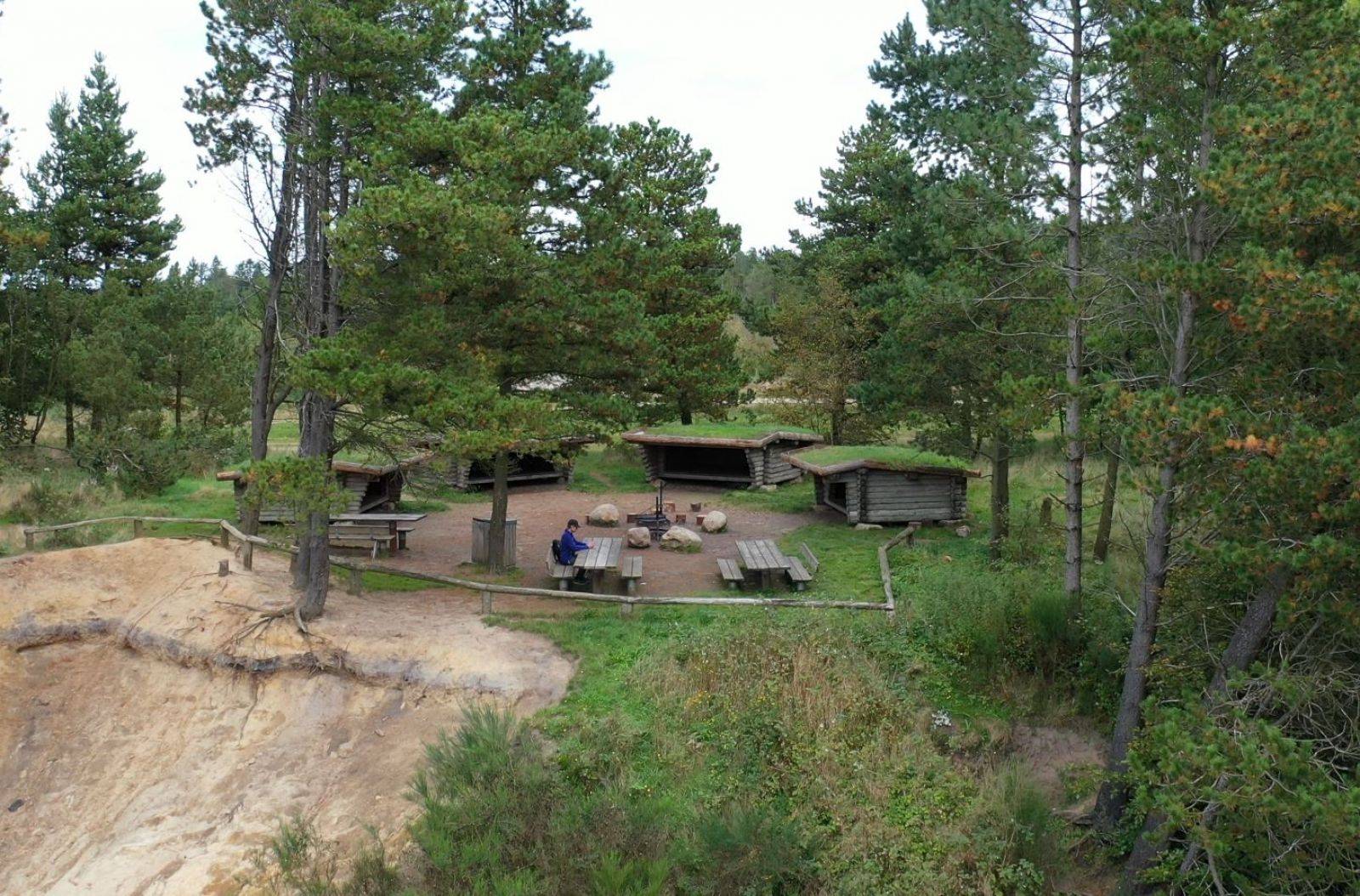 Billede af shelter Shelter 1 Skrænten Momhøje – billede 2