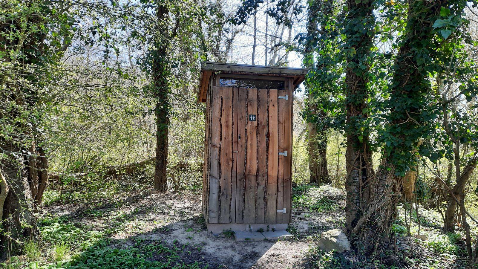 Billede af shelter 3 sheltere på lejrplads i Finnedalen – billede 2