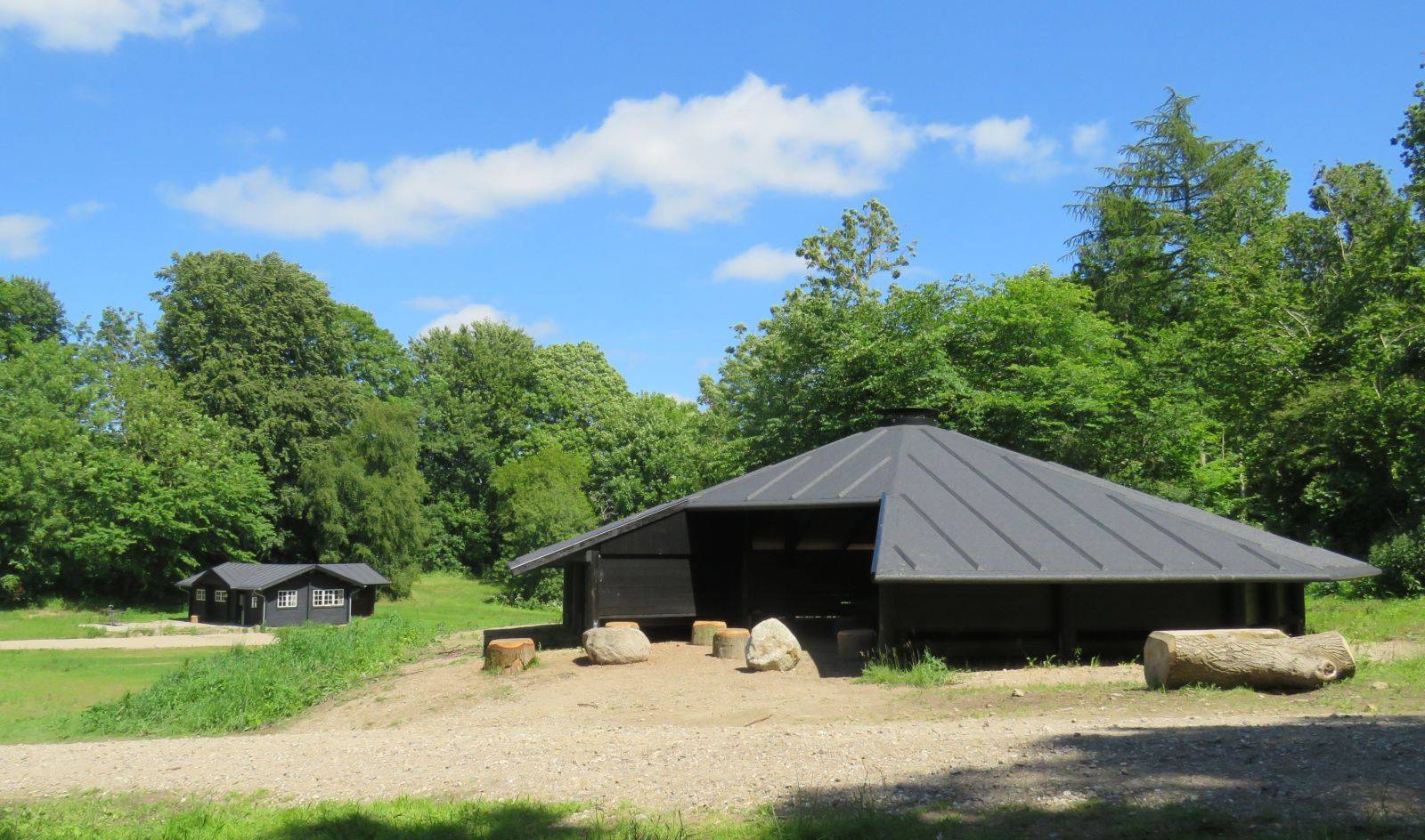 Billede af shelter Lærkedal Outdoor Center